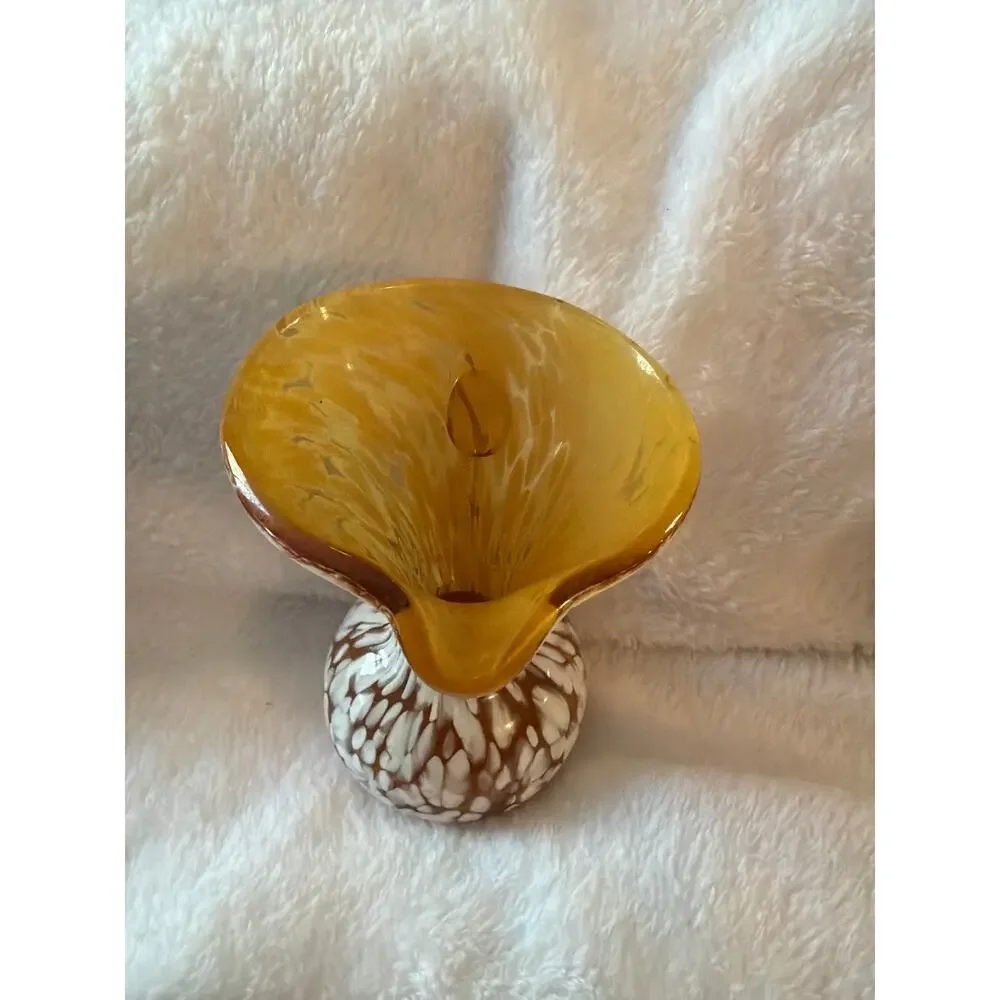 Vintage Amber White Spatter Cased Art Glass Pitcher Vase Applied Handle 5